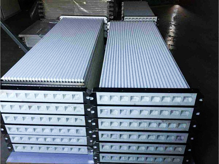 磚廠塑燒板除塵器的結構特點和性能特點(圖1) 磚廠塑燒板除塵器的結構特點和性能特點(圖1)